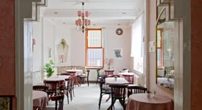 Pension Cafe Suzette - Image 2