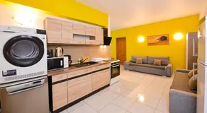 Bucharest Nightlife Apartments - Image 4