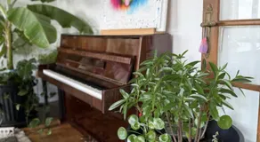 Cozy Room Near Stade de France & Paris Access - Image 3