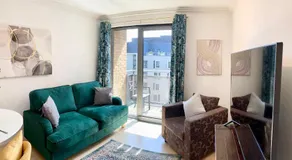 Modern two bedroom two bath opp tube station (central line) - Image 2
