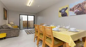 Park View - 4 Star Luxury - Image 4