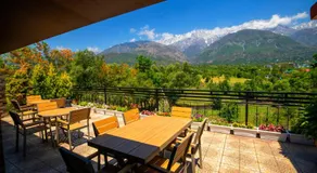 White Ridge Hotel - Image 2