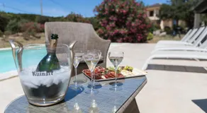 Villa bord de mer avec piscine chauffée - Image 2