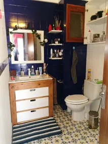 Private Double Room with Shared Bathroom and Wifi - Image 3