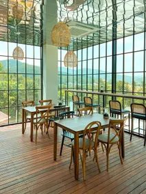Tivoliville Spa N Poolvilla - Image 3