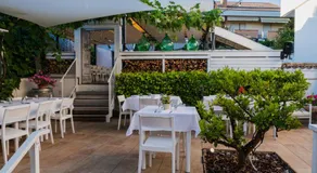 La Taverna Antica Rooms - Image 5