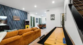 Historic St Louis: Hot Tub| Fire Pit| Near Brewery - Image 3