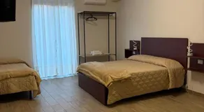 Capizzi Rooms - Image 3