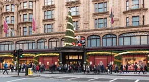 Knightsbridge Holiday Apartment - Image 2
