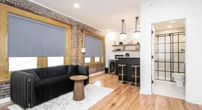 Historic DTWN Studio, Walk to Bathhouses, Shops, Room # 103 - Image 2