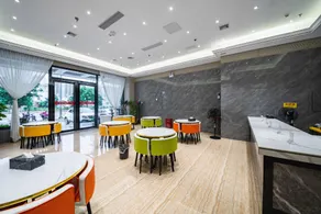 Zhongshan Fujiangwan Hotel - Image 4