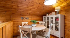Chic Wooden House Camprodon Pyrenees Views - Image 3