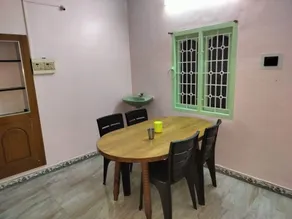 Honeycomb Homestay Ground Floor - Image 4