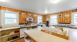 HI Martha's Vineyard Hostel - Image 4