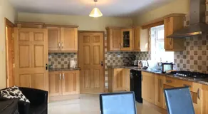 Modern Six Bedroom House Westport - Image 3