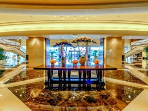 New Century Hangzhou Grand Hotel - Image 5