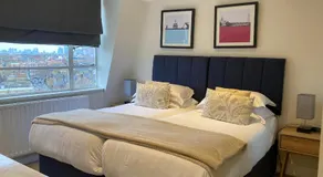 NELL GWYNN HOUSE - Large, Sleek One Bedroom Apartment, Sloane Square, London - Image 2