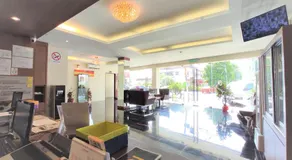 Apple Suites Hotel - Image 3