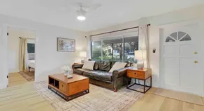Cottage on California - Image 2