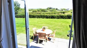 Meadow Cottage - Image 4