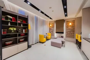 Home Inn Plus Shanghai Hongqiao Airport National Exhibition Center - Image 2