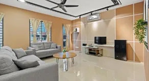 Suraya Homestay Semi-D - Image 2