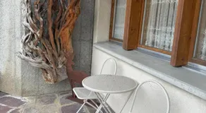 Studio Eggi - Image 5