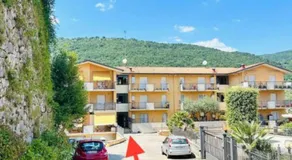Spazioso appartamento a Fiuggi con 2 camere, 2 balconi e vista montagna - Image 3