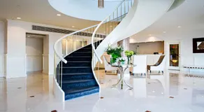 Oyster Point Hotel - Image 2