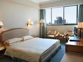 Kunming Greenlake View Hotel - Image 4