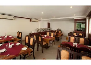 Diwans court - Image 5
