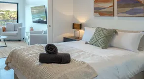 Package CL-03 - Apartments 2&3 Sleeps 8 - Image 2