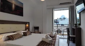 Hotel Santorini - Image 2