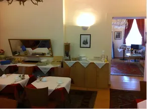 Hotel Pension Walzerstadt - Image 4