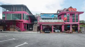 OYO 89984 Noris Wang Homestay - Image 5