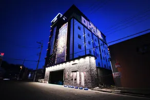 Gumi Bonggokdong Hotel Macheollu - Image 2