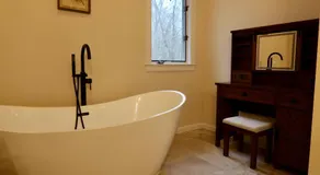 The Harlow House - Image 3