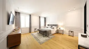 Greta Residence - Image 2