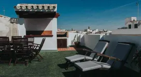 Gran casa con piscina , centro de sevilla .Vistas - Image 5