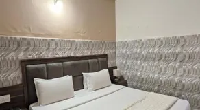 Mahajan Lodge - Image 4