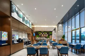 Hampton by Hilton Beihai Station - Image 3