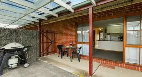Summerfield Winery and Accommodation - Image 5