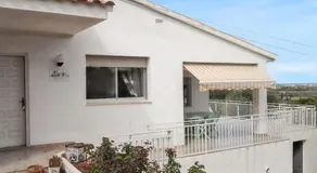 Elegant Villa in Benicarló with Private Pool - Image 4