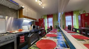 Meublé Les Dômes du Parc 12ème - Image 2