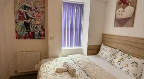 Kingsley Park Bridge Rooms - Image 2