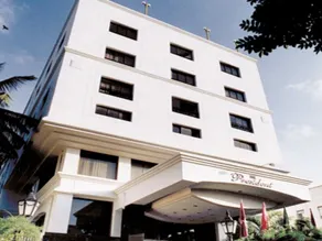 The President Hotel - Image 3