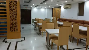 VENUS.HOTEL - Image 4
