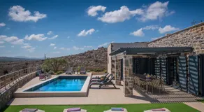 Mandy Luxury Villa by Cretevasion - Image 3