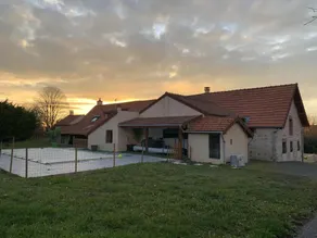 Maison Piscine & Jacuzzi - Image 5
