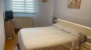 Pamplona Room - Image 2
